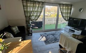 92 Lake View